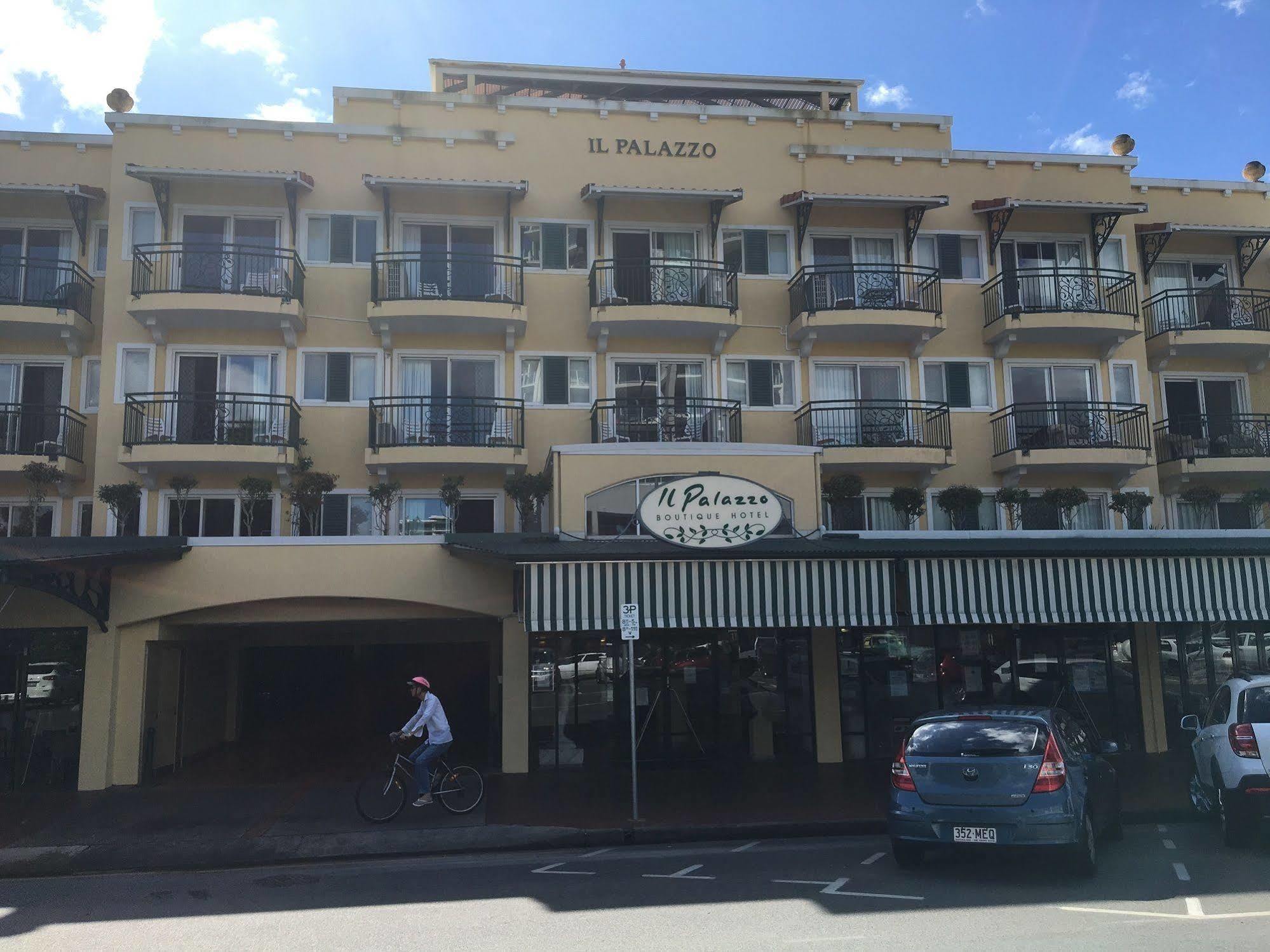 Il Palazzo Holiday Apartments Cairns Ngoại thất bức ảnh