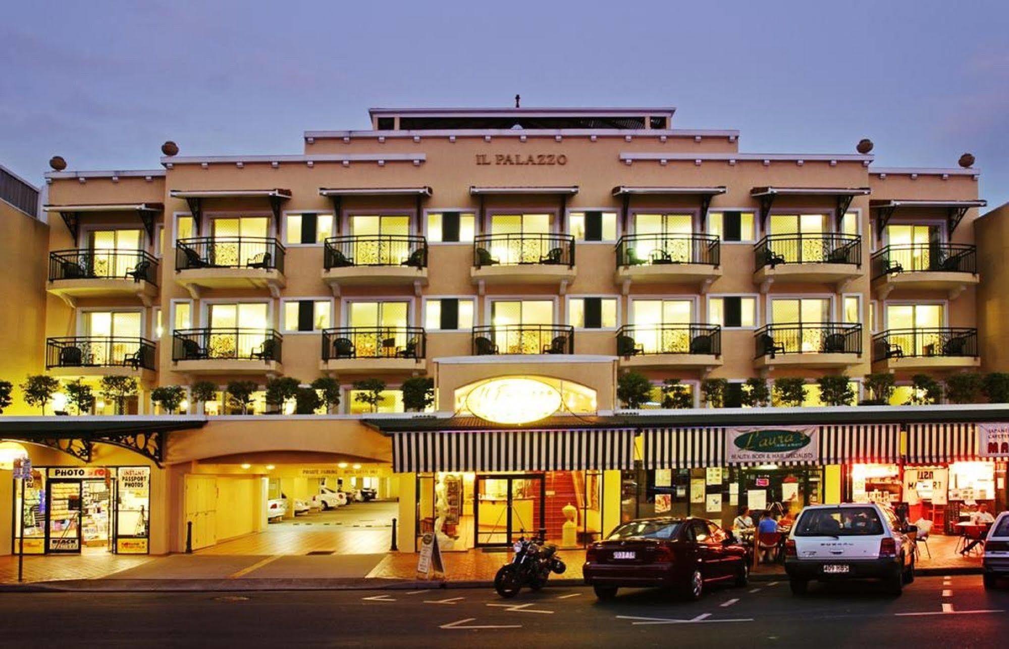 Il Palazzo Holiday Apartments Cairns Ngoại thất bức ảnh
