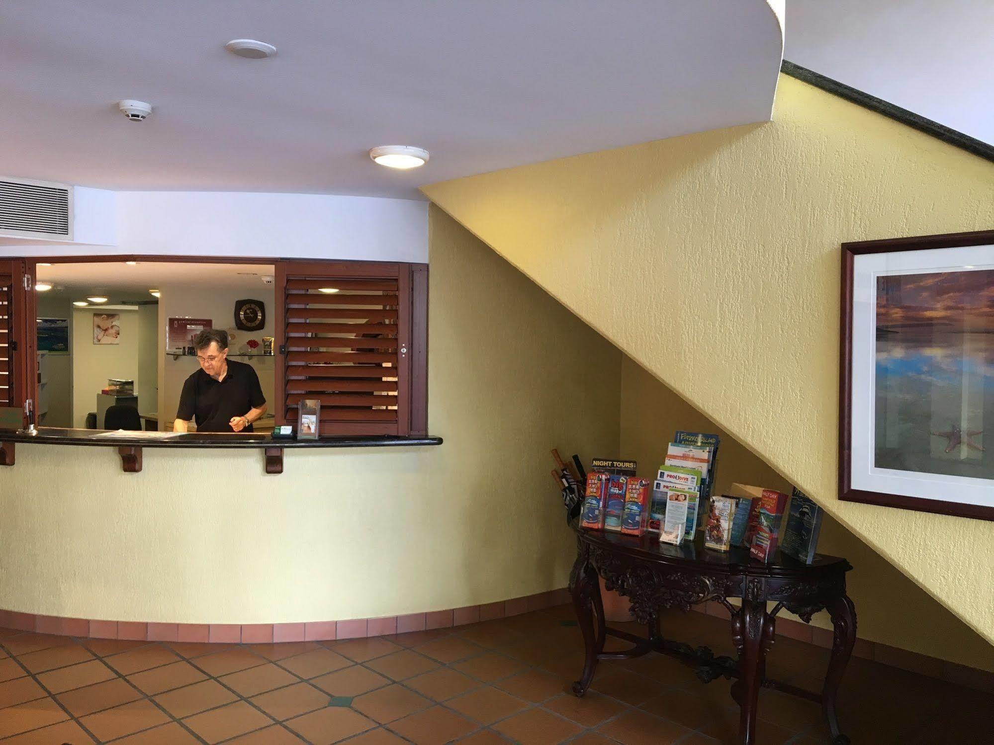 Il Palazzo Holiday Apartments Cairns Ngoại thất bức ảnh